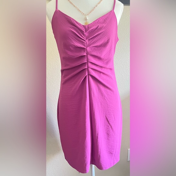 Bar111 fuchsia cocktail or day dress - Picture 4 of 8